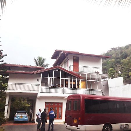 Vin Roma Inn แคนดี้ ภายนอก รูปภาพ